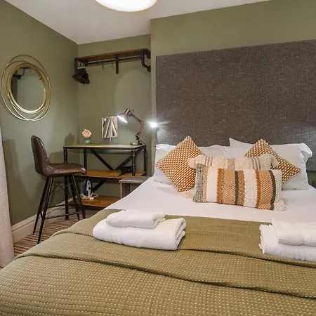 Clearly Bootham Apartment