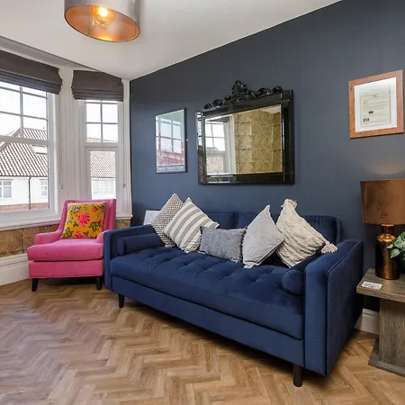 Clearly Bootham Apartment *