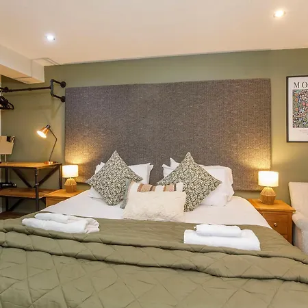 Clearly Bootham Apartment *