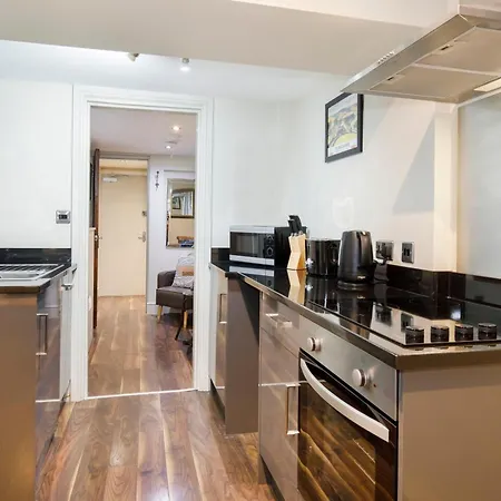 布萨姆约克科利尔里公寓 约克