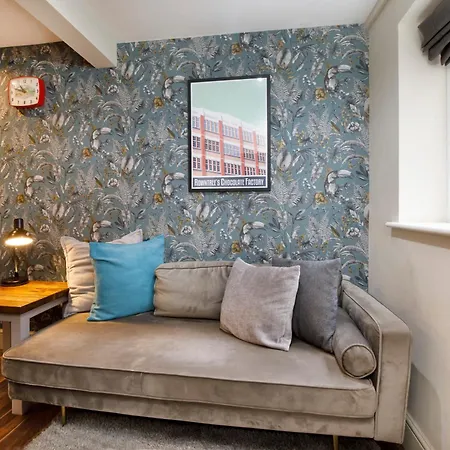 布萨姆约克科利尔里公寓